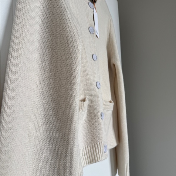 ✨ NWT! QUINCE Women's Mongolian Cashmere Structured Cardigan Sweater | Ivory | M - Picture 5 of 14
